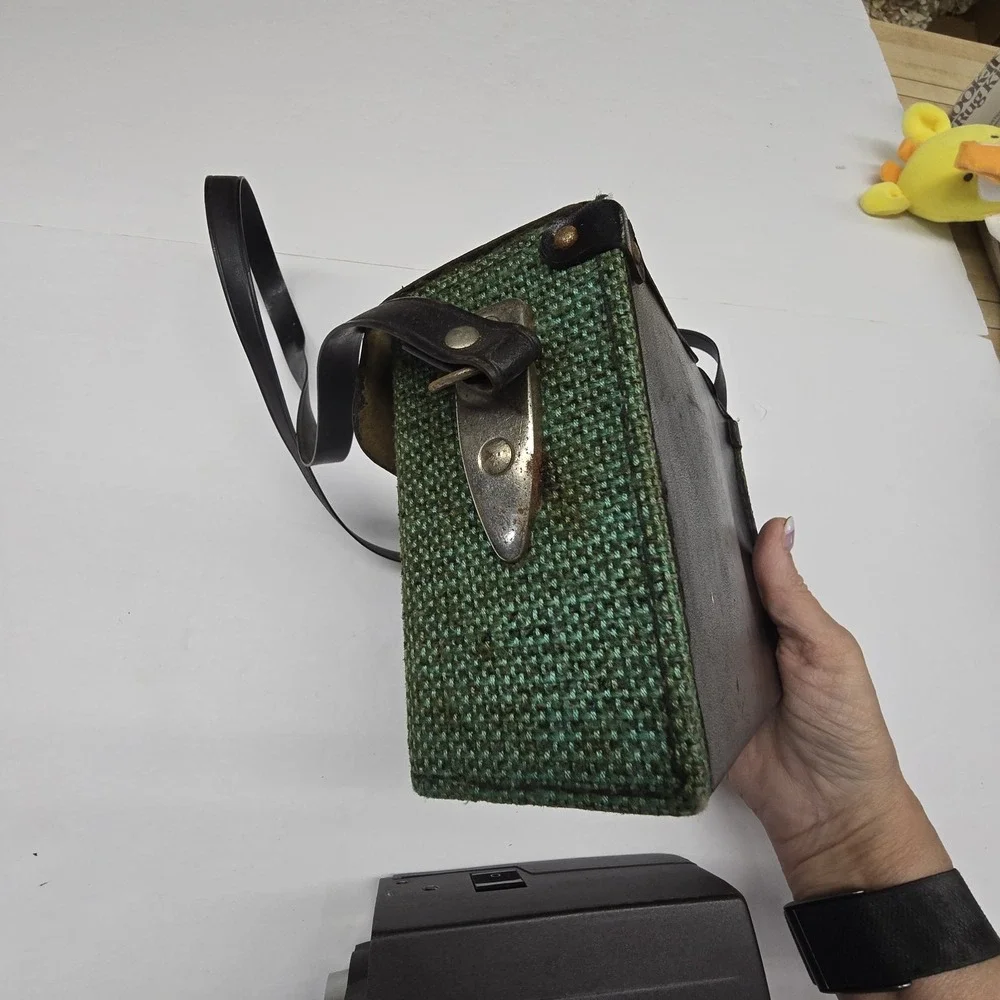 Bell & Howell Autoload Optronic Eye Super 8 Camera W/ Case * Untested Parts Only
